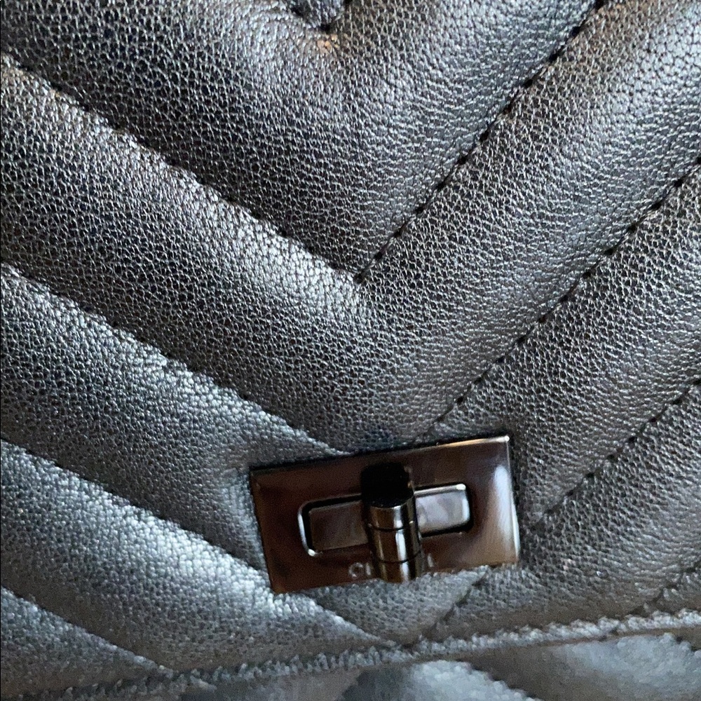 CHANEL WOC WALLET ON CHAIN SO BLACK - Picture 9 of 14